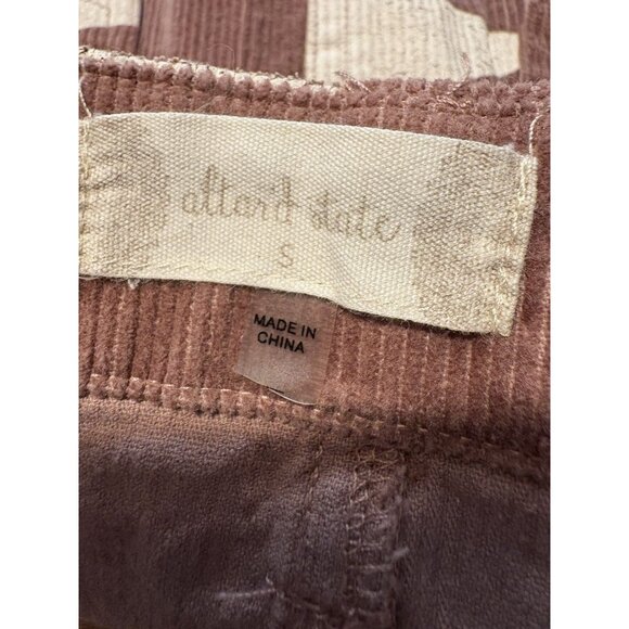 ALTAR’D STATE Red White Star Corduroy Mini Skirt Raw Hem Western Boho Size Small - Picture 4 of 4